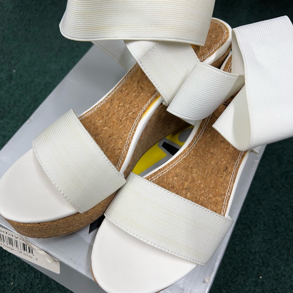 Volatile Strappy Wedges - Picture 3 of 3